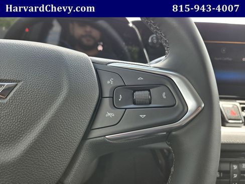 Used 2026 Chevrolet TrailBlazer LT w/ Convenience Package FWD image 17