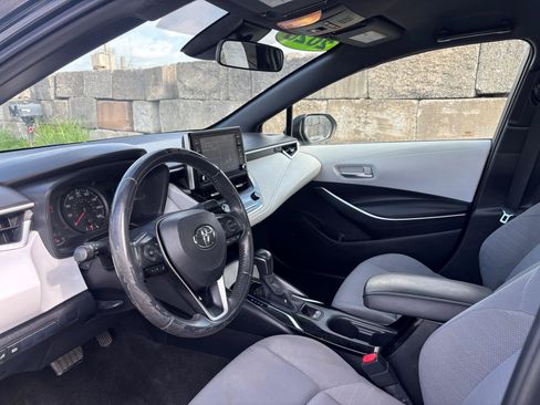 Used 2020 Toyota Corolla SE FWD image 9