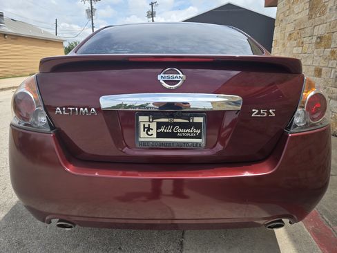 Used 2012 Nissan Altima 2.5 S w/ 20th Anniversary Pkg FWD image 16