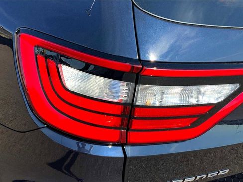Used 2024 Dodge Durango SXT w/ 3rd Row Seating Group image 54