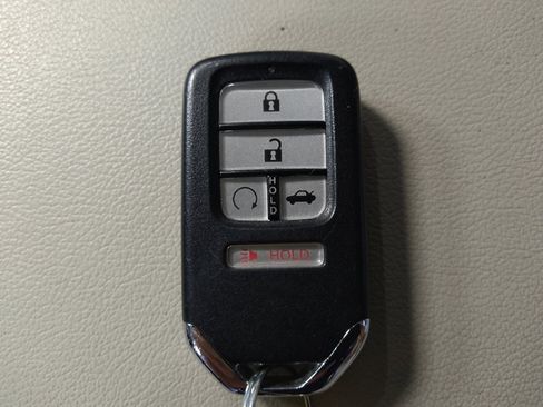 Used 2019 Honda Accord EX-L image 32