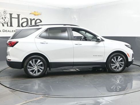 Used 2023 Chevrolet Equinox LT FWD image 37