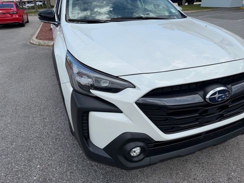 Used 2025 Subaru Outback Premium image 15