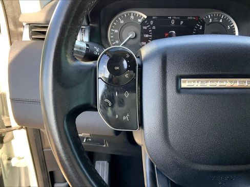 Used 2020 Land Rover Discovery Sport Standard image 23