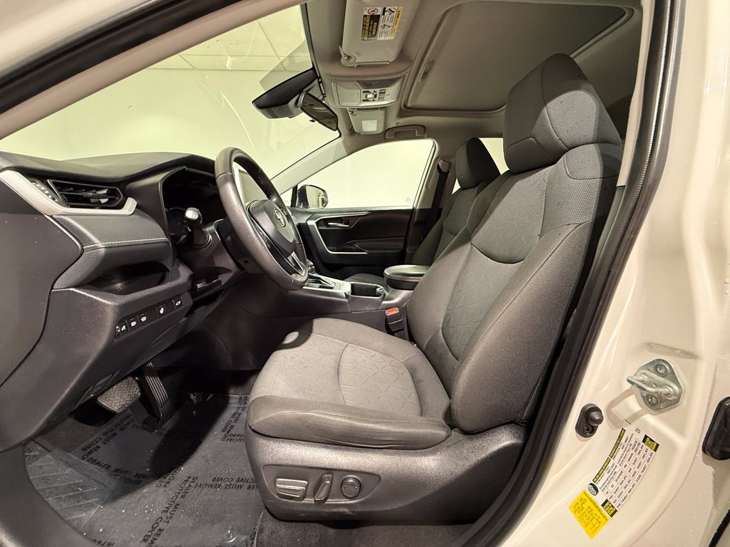 Certified 2024 Toyota RAV4 XLE w/ Convenience Package AWD/4WD image 13