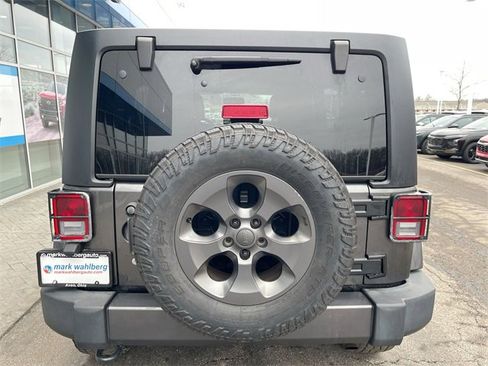 Used 2017 Jeep Wrangler Unlimited Sport image 28