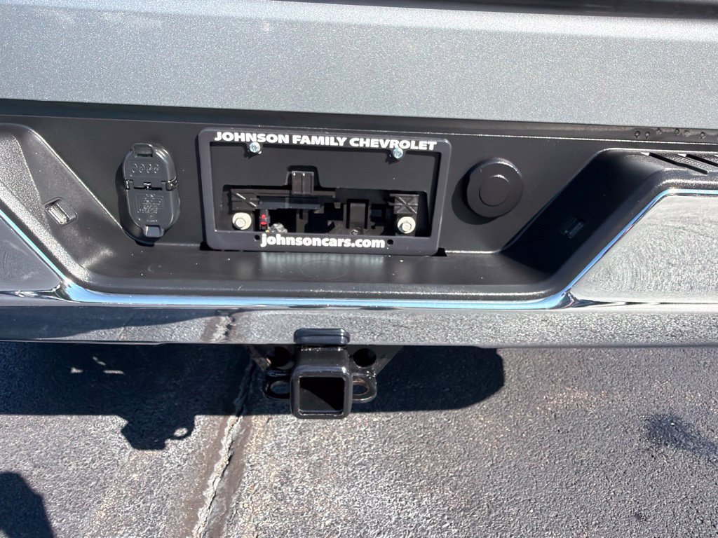 Used 2023 Chevrolet Silverado 1500 LT AWD/4WD image 40