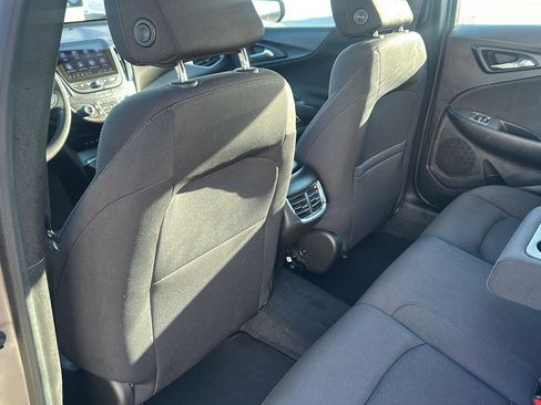 Used 2024 Chevrolet Malibu LT image 14