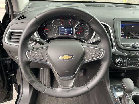 Used 2024 Chevrolet Equinox LT AWD/4WD image 16