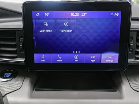 Used 2023 Ford Explorer XLT w/ Equipment Group 202A AWD/4WD image 30