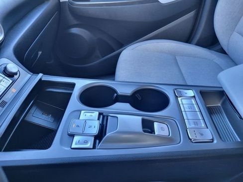 Used 2023 Hyundai Kona SE w/ Cargo Package image 20
