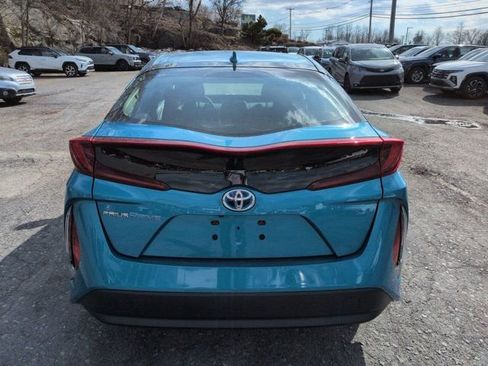 Used 2017 Toyota Prius Prime Plus image 4
