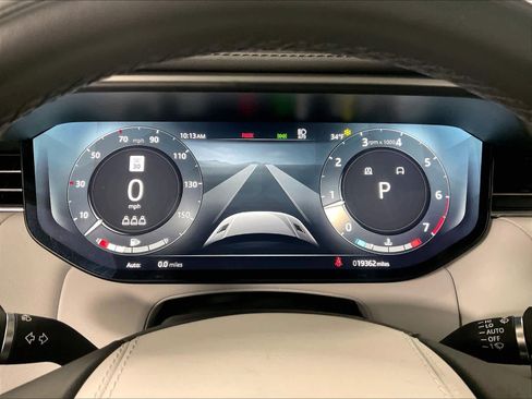 Used 2023 Land Rover Range Rover Sport SE image 26