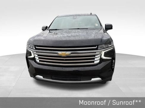 Used 2022 Chevrolet Suburban High Country AWD/4WD image 5