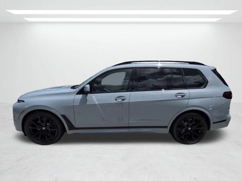 New 2027 BMW X7 xDrive40i w/ M Sport Package AWD/4WD image 7
