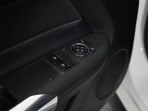 Used 2019 Ford Mustang Coupe RWD image 16