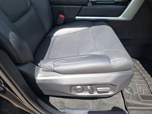 Used 2023 Toyota Sequoia Platinum RWD image 33