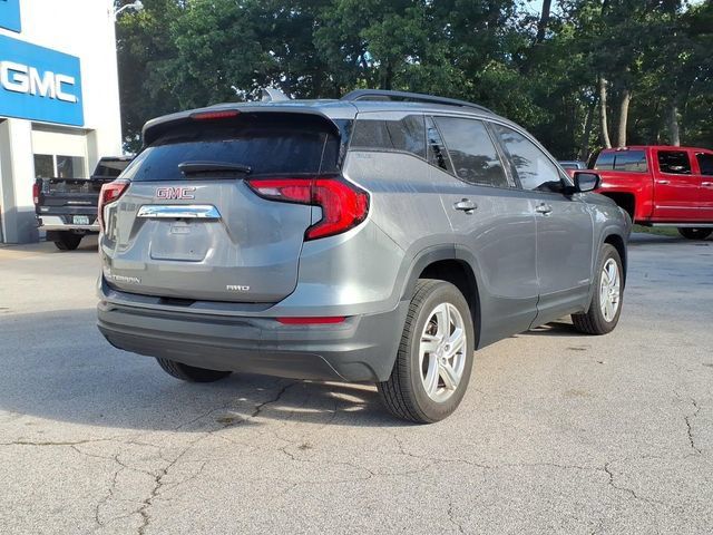 Used 2020 GMC Terrain SLE w/ Driver Convenience Package AWD/4WD image 4