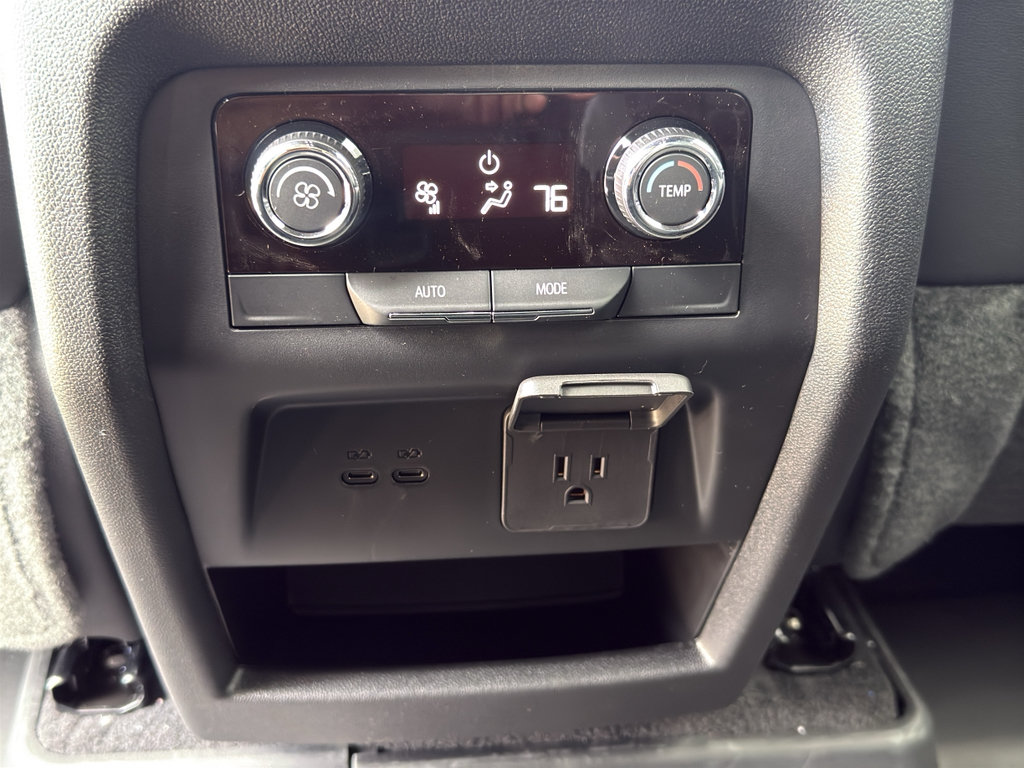 New 2026 Chevrolet Traverse LT w/ Driver Confidence Package FWD image 35