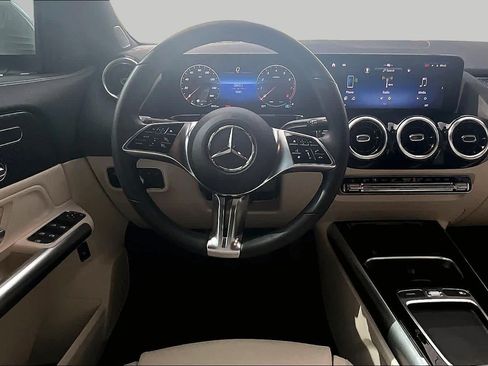 Certified 2026 Mercedes-Benz GLA 250 4MATIC image 6