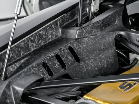 Used 2015 Lamborghini Huracan LP 610-4 image 18