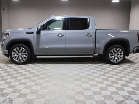 Used 2025 GMC Sierra 1500 Denali w/ Denali Reserve Package image 9