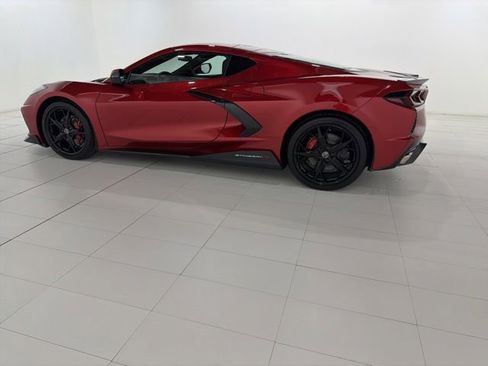 Used 2022 Chevrolet Corvette Stingray Coupe w/ 1LT RWD image 2