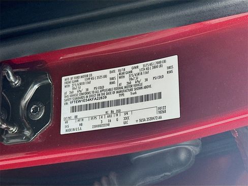 Used 2019 Ford F150 Lariat w/ Equipment Group 502A Luxury image 36