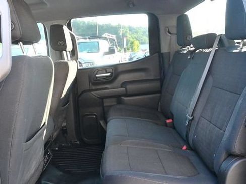 Used 2021 Chevrolet Silverado 1500 LT AWD/4WD image 10