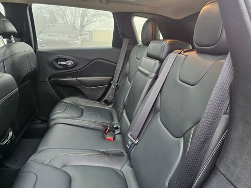 Used 2016 Jeep Cherokee Limited w/ Trailer Tow Group image 22