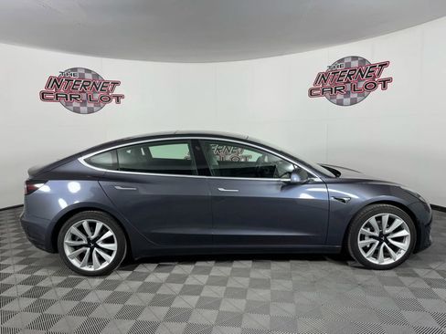 Used 2020 Tesla Model 3 Long Range image 8