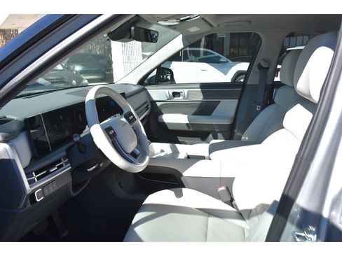 Used 2024 Hyundai Santa Fe Limited image 10