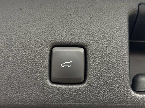 Used 2023 Ford Escape ST-Line w/ Equipment Group 301A FWD image 13