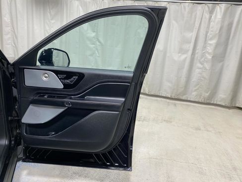 Used 2020 Lincoln Aviator Grand Touring w/ Equipment Group 302A image 24