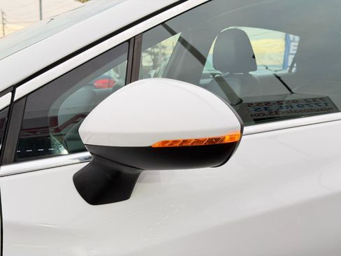 Used 2017 Chevrolet Cruze Premier image 73