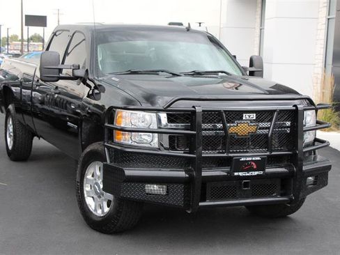 Used 2014 Chevrolet Silverado 3500 LT w/ Interior Plus Package AWD/4WD image 2