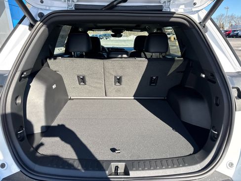 New 2026 Chevrolet Equinox ACTIV w/ Convenience Package III image 14