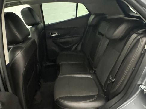Used 2014 Buick Encore Convenience FWD image 30