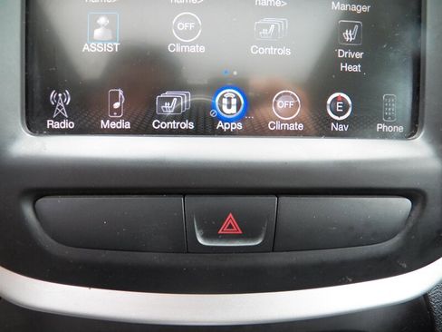 Used 2015 Jeep Cherokee Limited AWD/4WD image 24