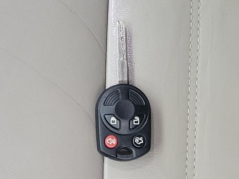 Used 2018 Ford Escape SEL AWD/4WD image 32
