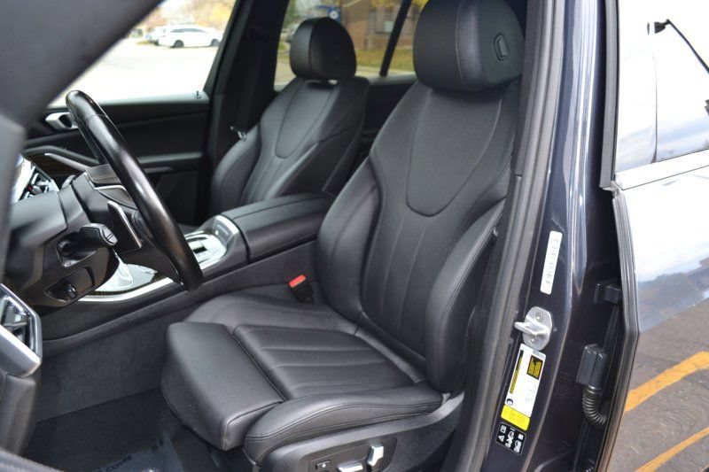 Used 2019 BMW X5 xDrive40i w/ Convenience Package AWD/4WD image 29