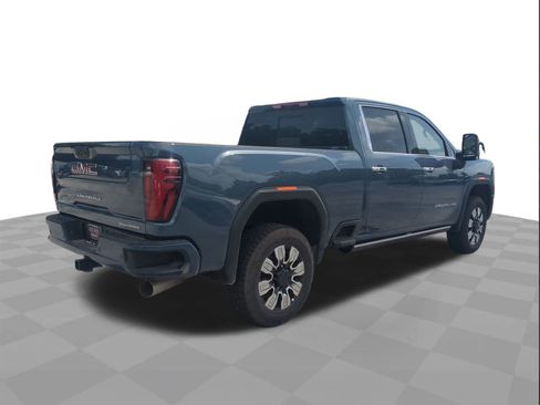 New 2025 GMC Sierra 2500 Denali w/ Denali Reserve Package image 3