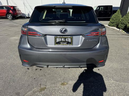 Used 2014 Lexus CT 200h FWD image 4