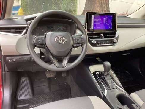 Certified 2025 Toyota Corolla LE w/ LE Premium Package FWD image 10