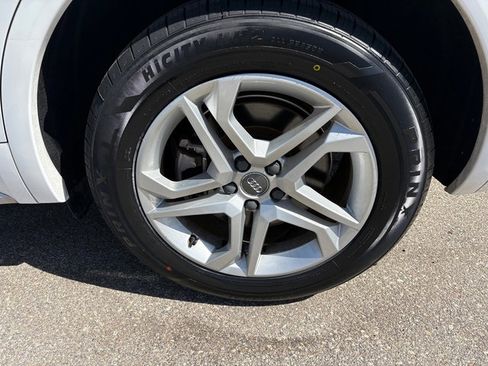 Used 2018 Audi Q5 2.0T Premium w/ Convenience Package AWD/4WD image 37