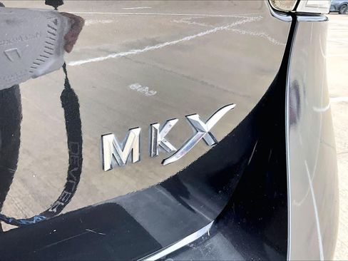 Used 2013 Lincoln MKX FWD image 10