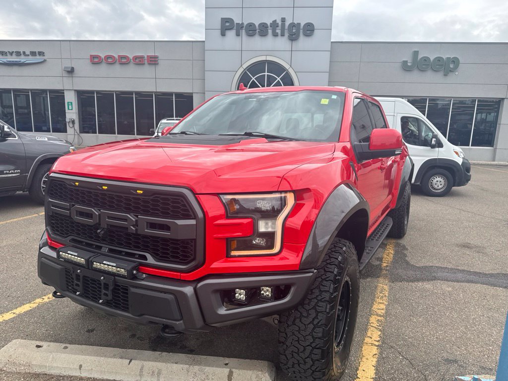 Used 2020 Ford F150 Raptor w/ Equipment Group 802A Luxury AWD/4WD image 2