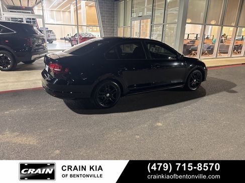 Used 2018 Volkswagen Jetta S image 8