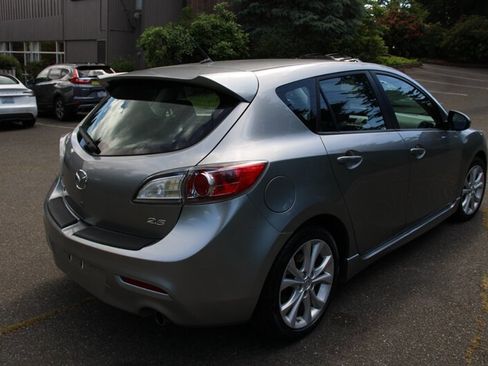 Used 2010 MAZDA MAZDA3 s Sport FWD image 3