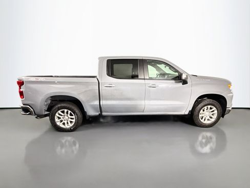 Used 2024 Chevrolet Silverado 1500 LT AWD/4WD image 11